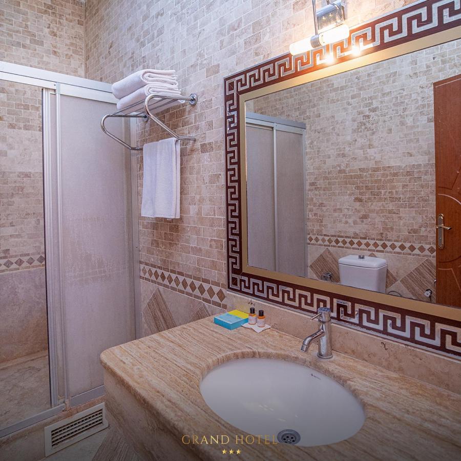 Grand Nakhchivan Hotel מראה חיצוני תמונה