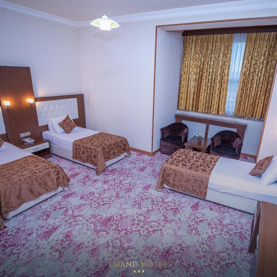 Grand Nakhchivan Hotel מראה חיצוני תמונה