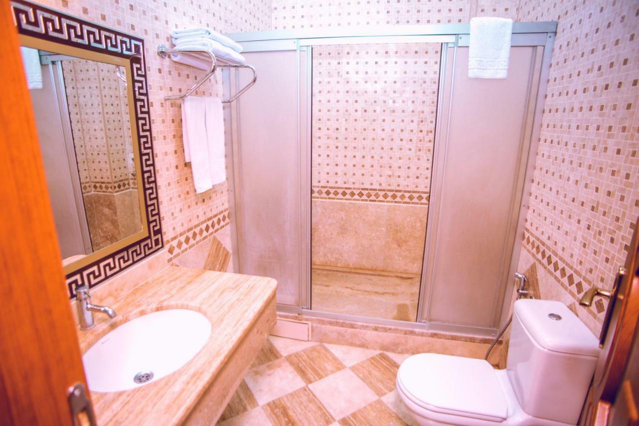 Grand Nakhchivan Hotel מראה חיצוני תמונה